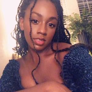 Meet your Posher, Anaya